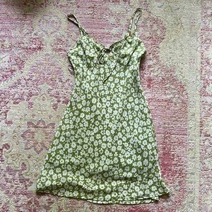 Princess Polly tasmin mini dress |green floral